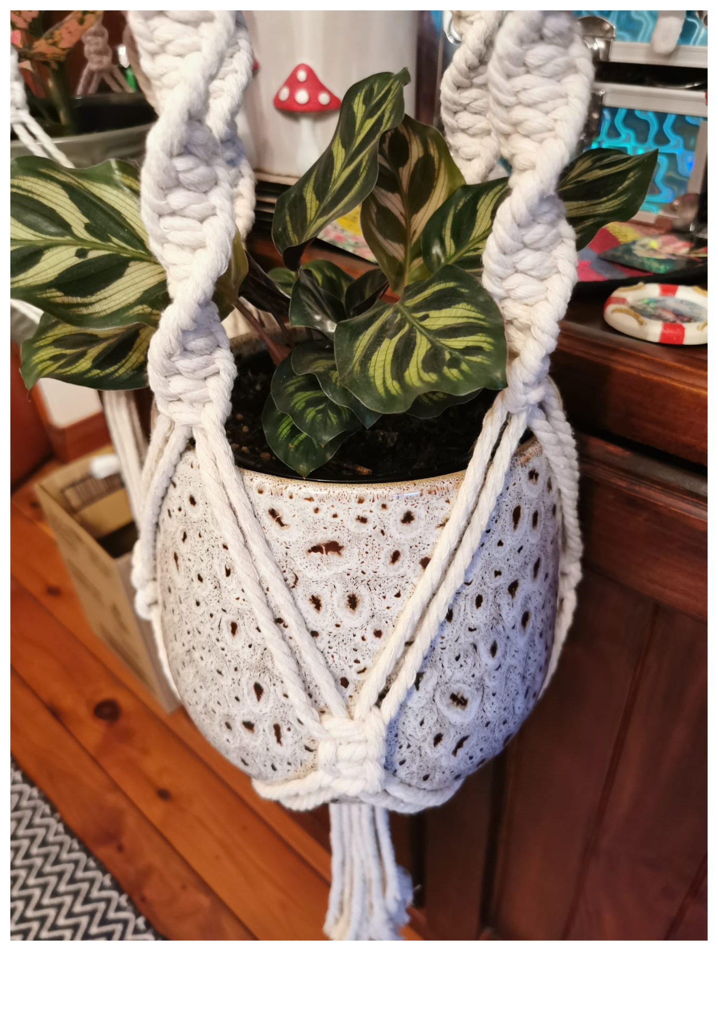 Chunky pot hanger